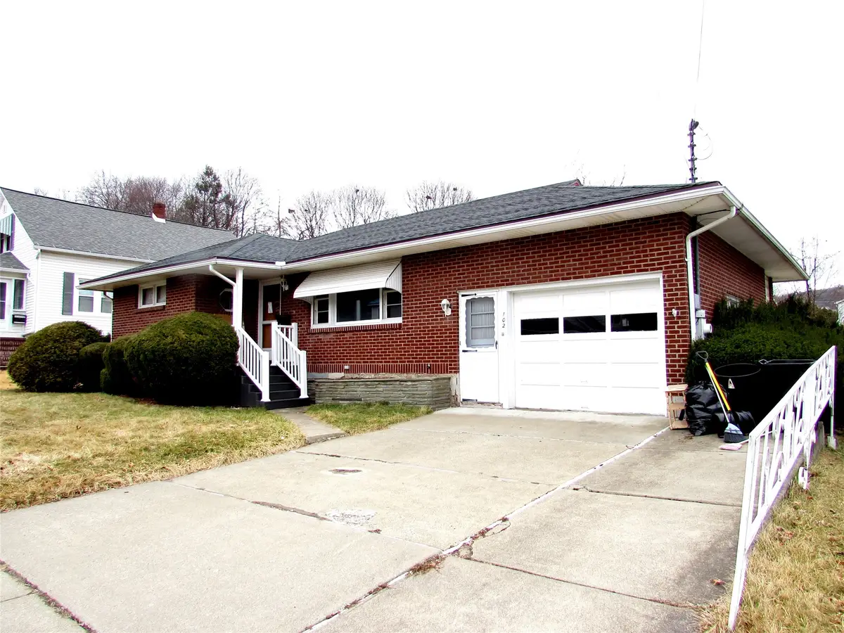 102 Jay Street, Johnson City, NY 13790 - #1