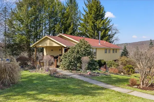 4 Orchard Avenue, Owego, NY 13827