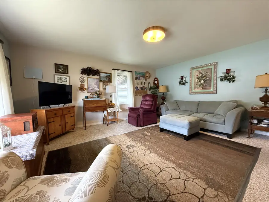 2311 Country Club Road, Endicott, NY 13760 - #3