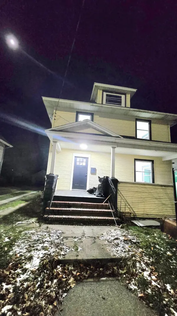 1704 E Main St, Endicott, NY 13760