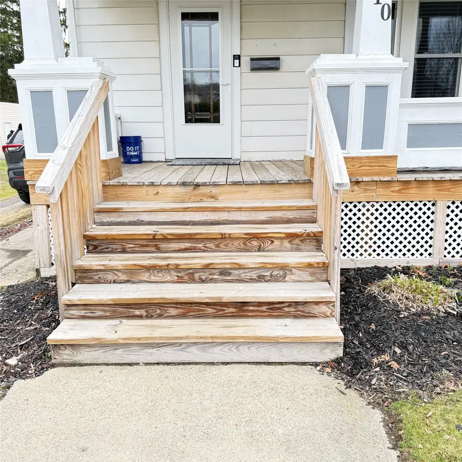 310 N Mckinley Avenue, Endicott, NY 13760 - #3