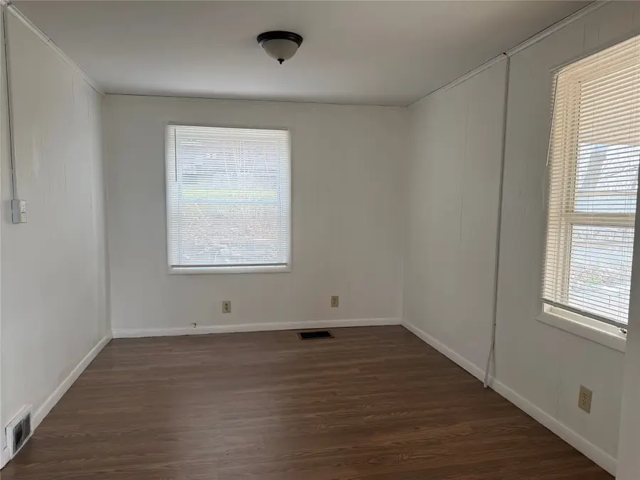 30 Seymour Street, Binghamton, NY 13905 - #3