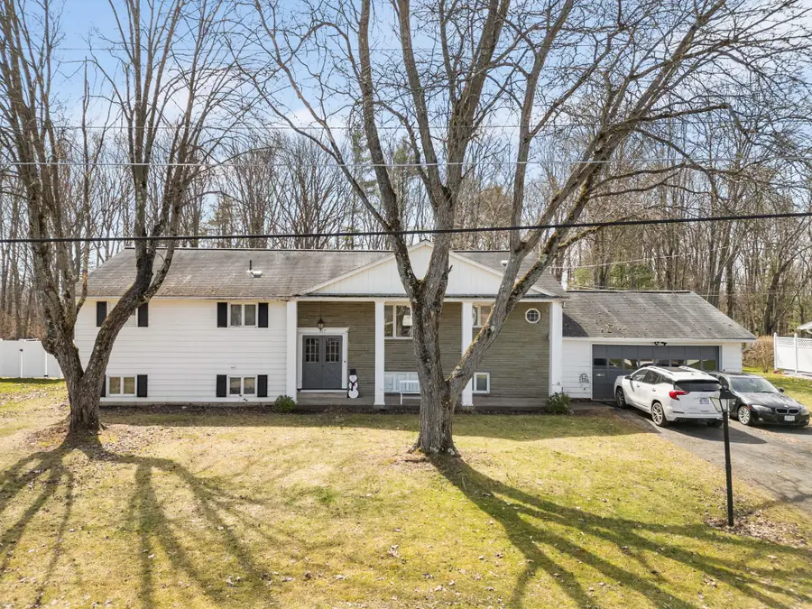 917 Forest Road, Endicott, NY 13760 - #2