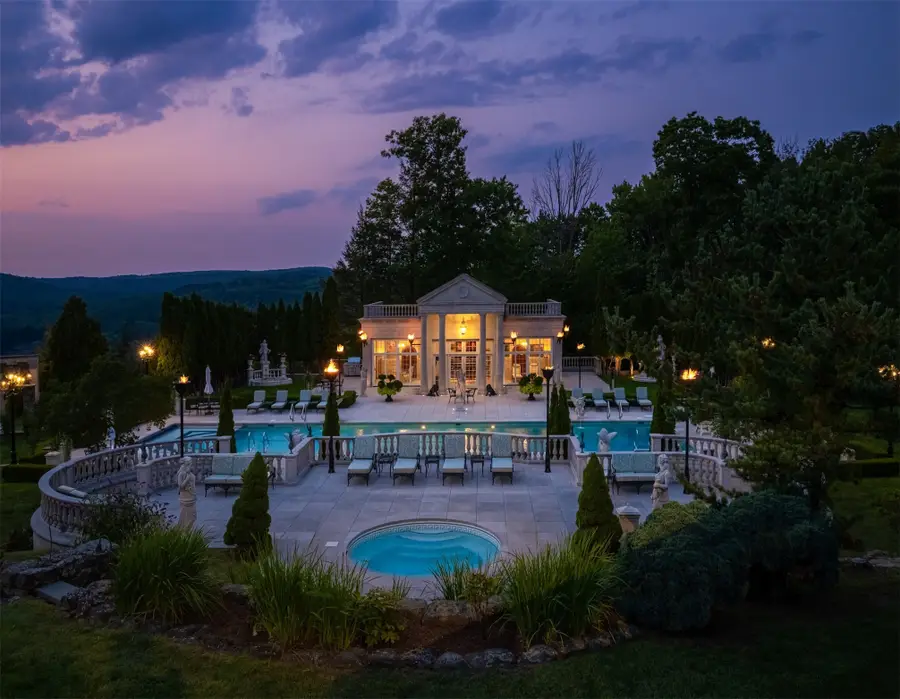 15 Meadowood Lane, Chenango, NY 13901 - #2