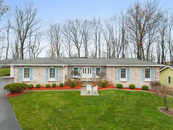 585 Sequoia Lane, Vestal, NY 13850