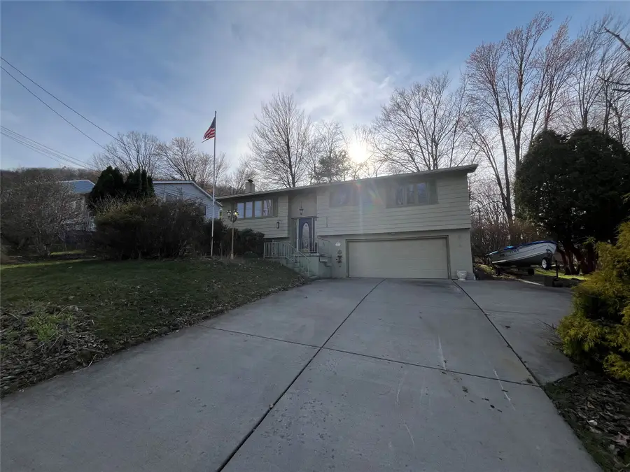 212 Warren Street, Vestal, NY 13850 - #2