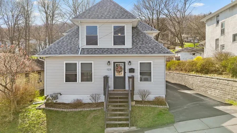 123 Robble Avenue, Endicott, NY 13760 - #2