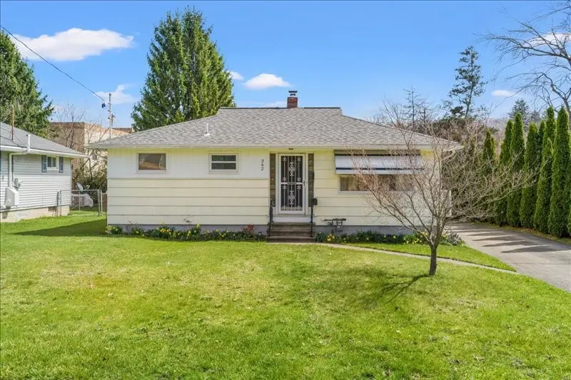 342 Doyleson Avenue, Endicott, NY 13760 - #1