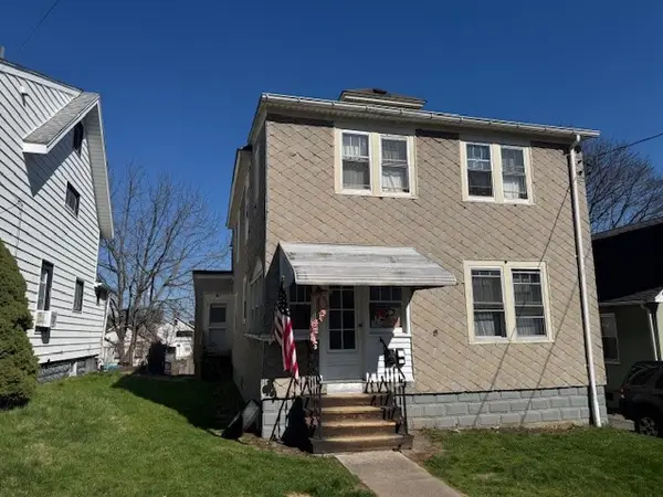 106 Squires Avenue, Endicott, NY 13760