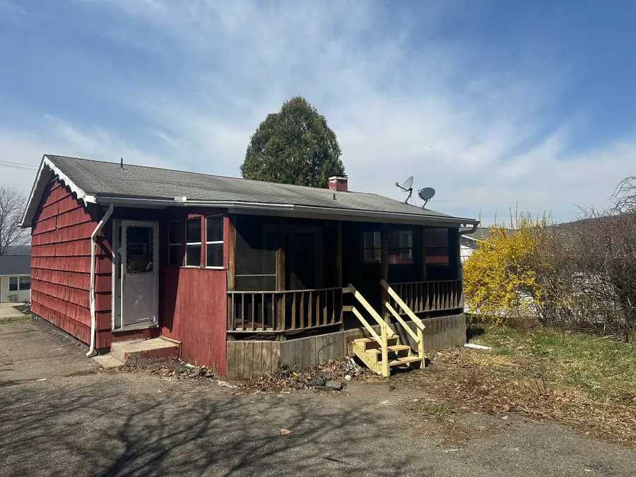 11 Woodlawn Avenue, Owego, NY 13827 - #2