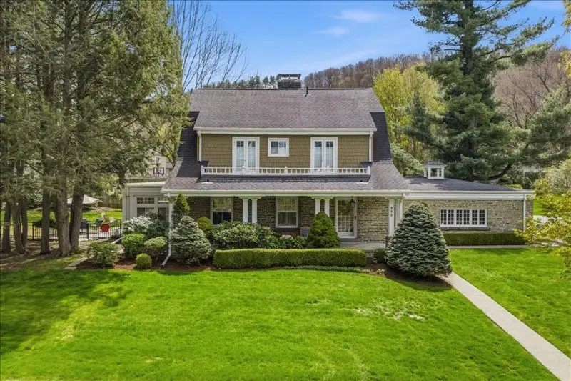 946 Vestal Avenue, Binghamton, NY 13903 - #1
