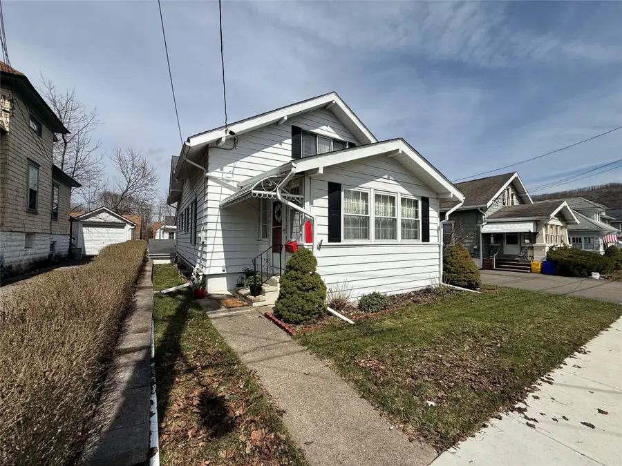 11 Mulberry Street, Binghamton, NY 13901 - #2