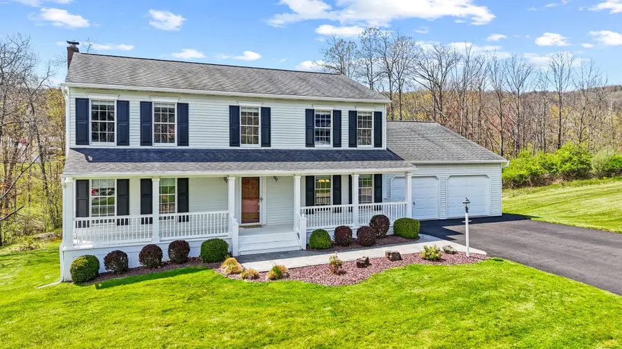 1324 Cameron Ln, Vestal, NY 13850 - #2