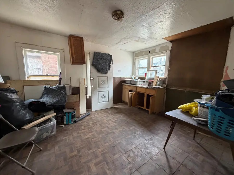 9 Titchener Pl, Binghamton, NY 13905 - #2