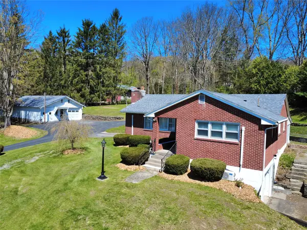 7339 State Route 17c, Endicott, NY 13760