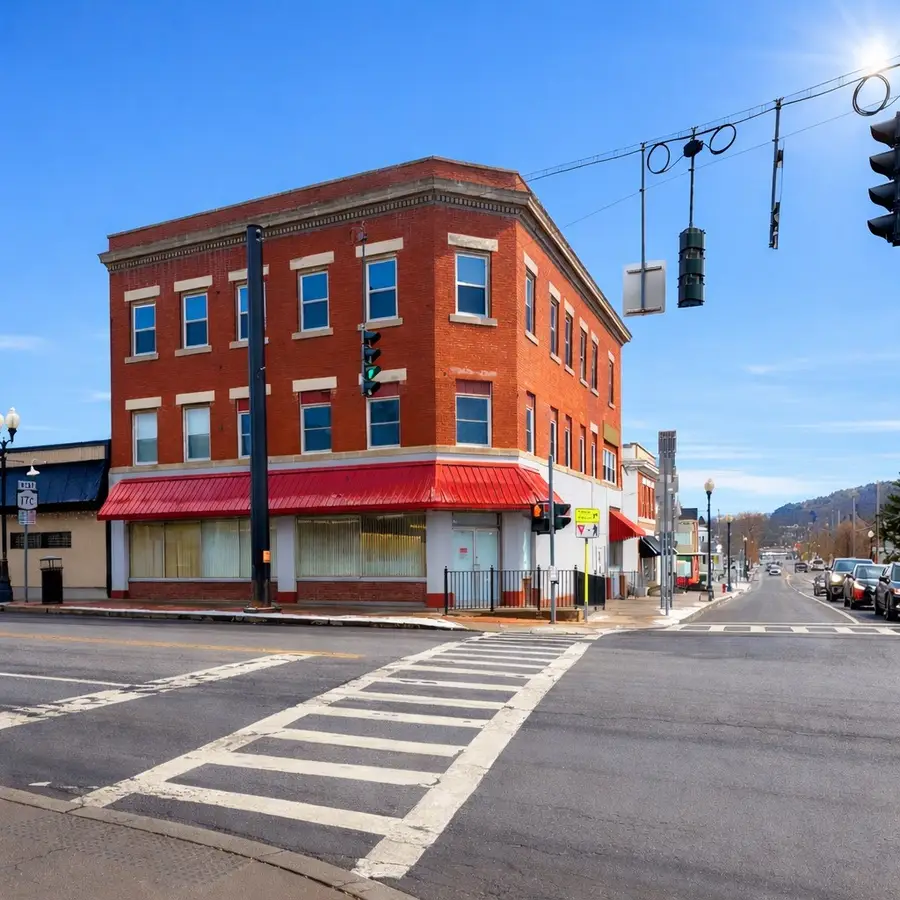 101 W Main Street, Endicott, NY 13760 - #3