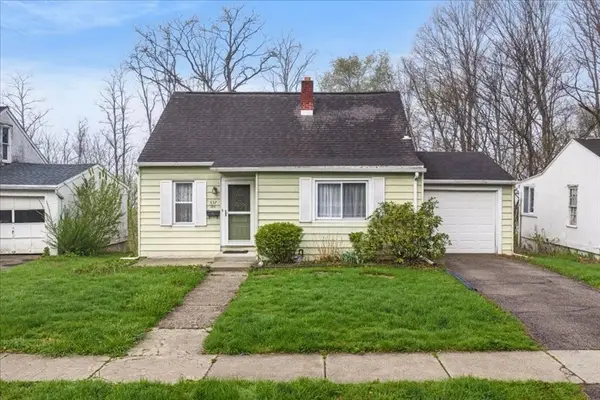 537 Woodford Avenue, Endicott, NY 13760