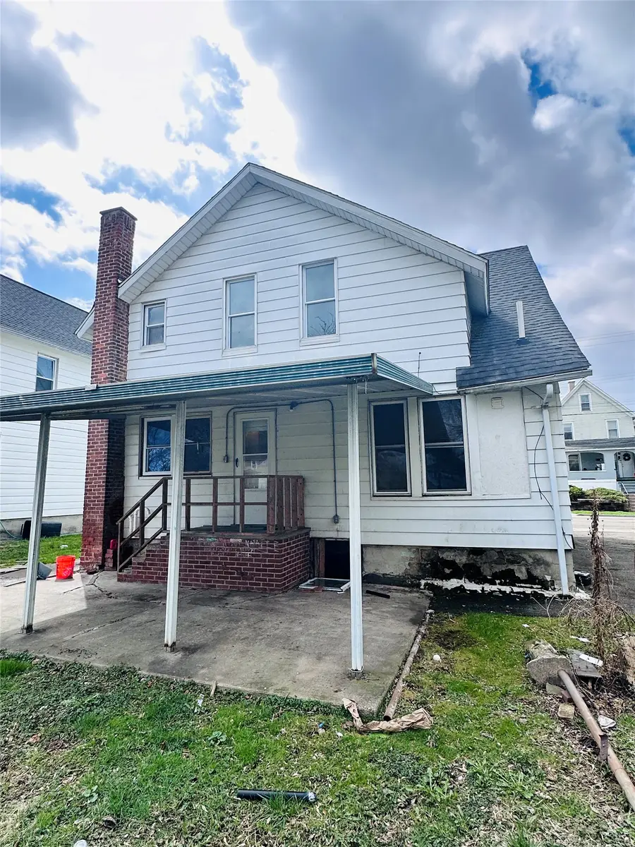 210 Squires Avenue, Endicott, NY 13760 - #3