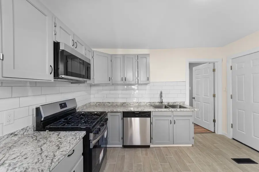 27 Munsell Street, Binghamton, NY 13901 - #2