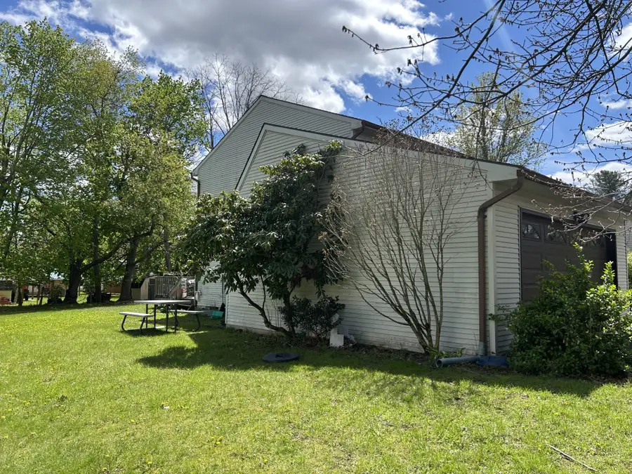 244 Loretta Lane, Vestal, NY 13850 - #3