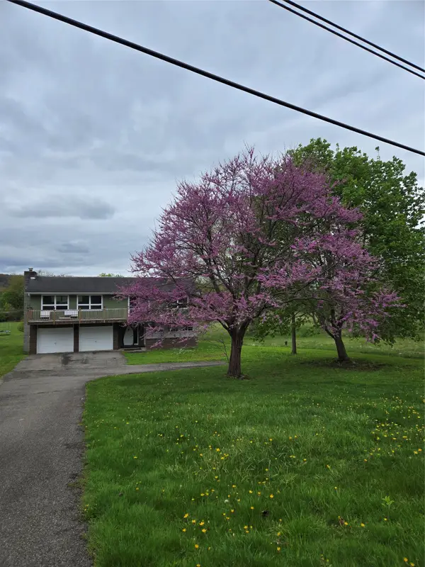 7060 State Route 17c, Endicott, NY 13760