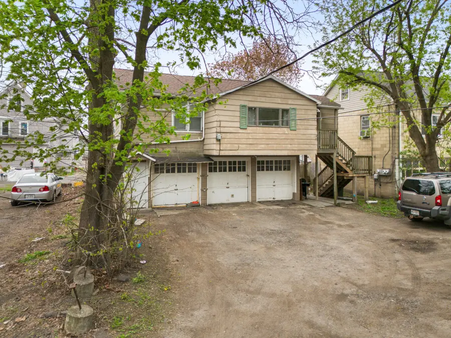 13 Jefferson Avenue, Endicott, NY 13760 - #3