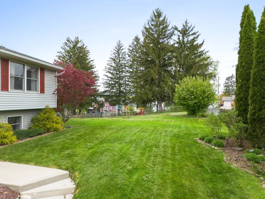 225 Alice Street, Vestal, NY 13850 - #2