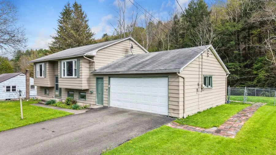 1231 Day Hollow Road, Endicott, NY 13760 - #3