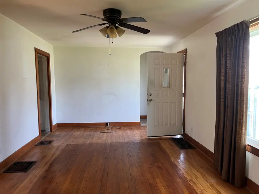 492 Riverside Drive, Johnson City, NY 13790 - #2