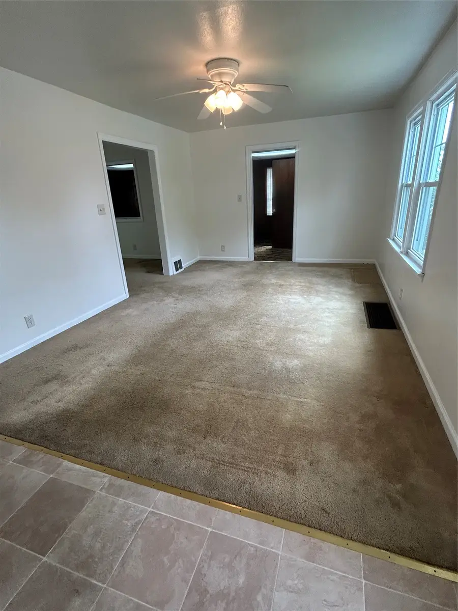 202 Harding Avenue, Endicott, NY 13760 - #3