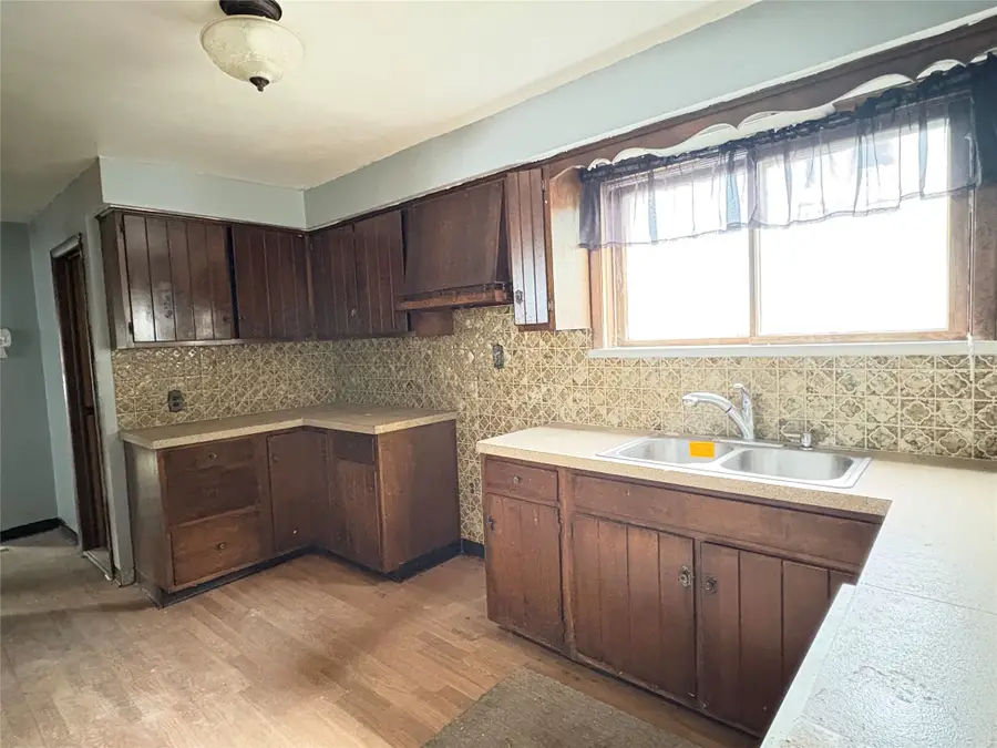 118 Theron Street, Johnson City, NY 13790 - #3