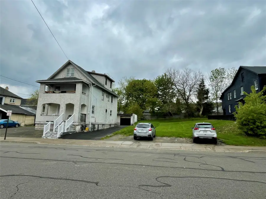 403 Oak Hill Ave, Endicott, NY 13760 - #3