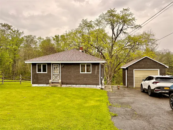 1008 Oakdale Road, Johnson City, NY 13790