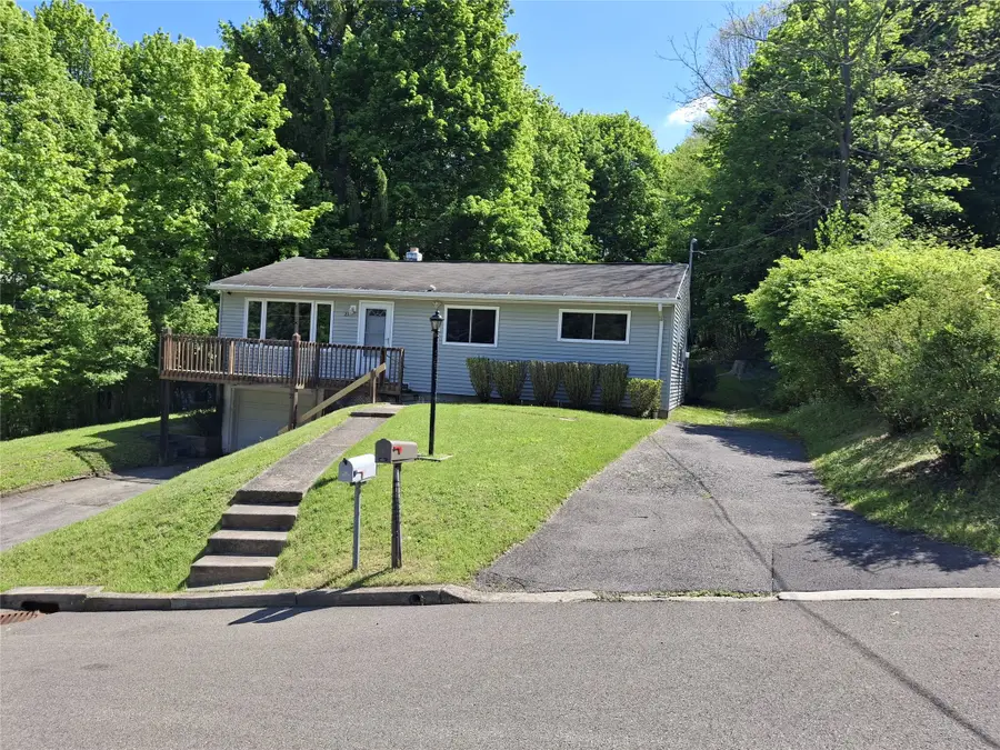 21 Montour, Binghamton, NY 13903 - #2