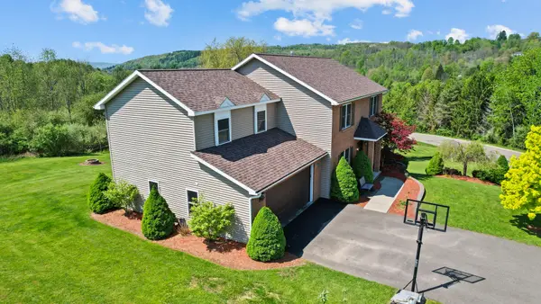 10 Country Trail, Binghamton, NY 13905