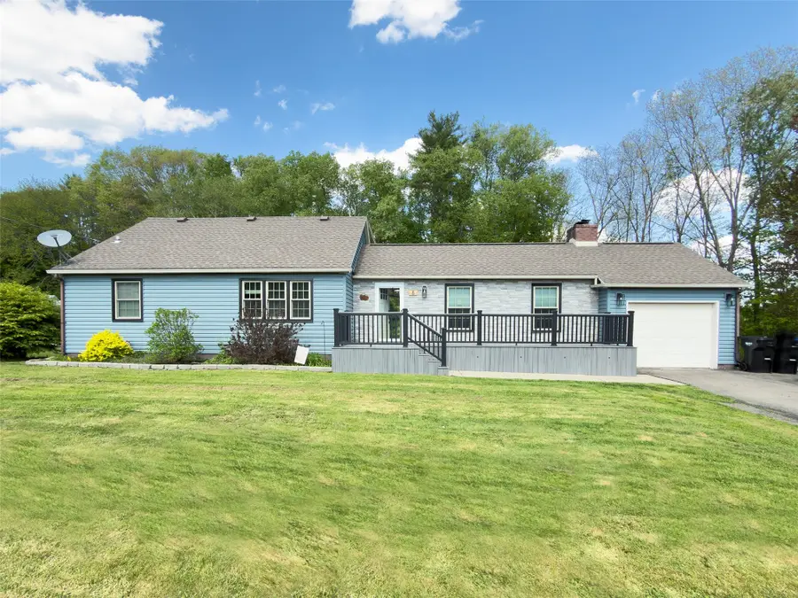 8 Holiday Hill, Endicott, NY 13760 - #2