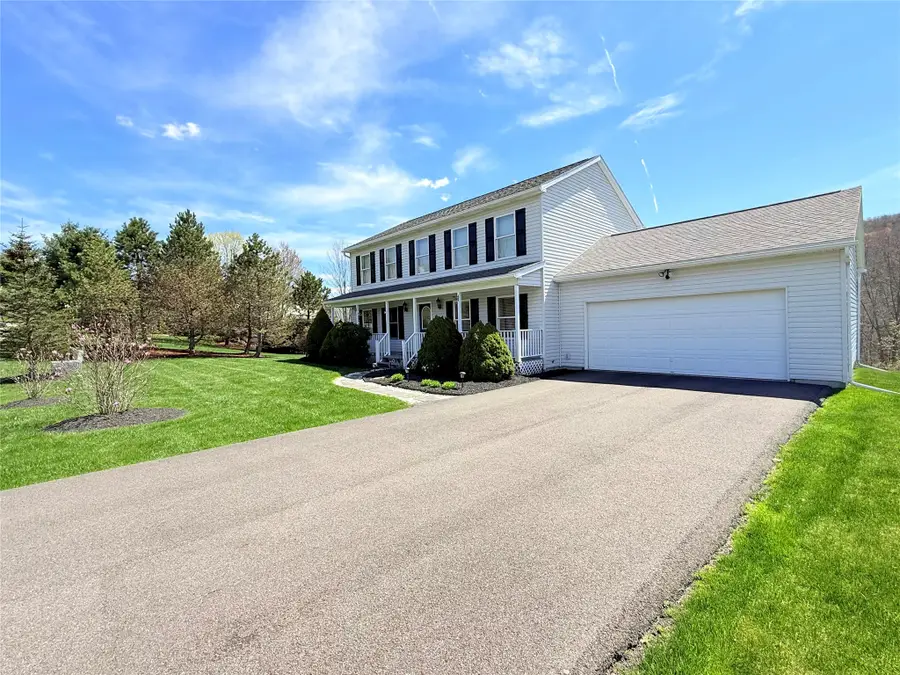 12 Antonio Court, Endicott, NY 13760 - #3