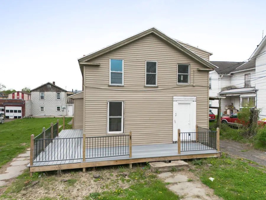 8 S Liberty Avenue, Endicott, NY 13760 - #2