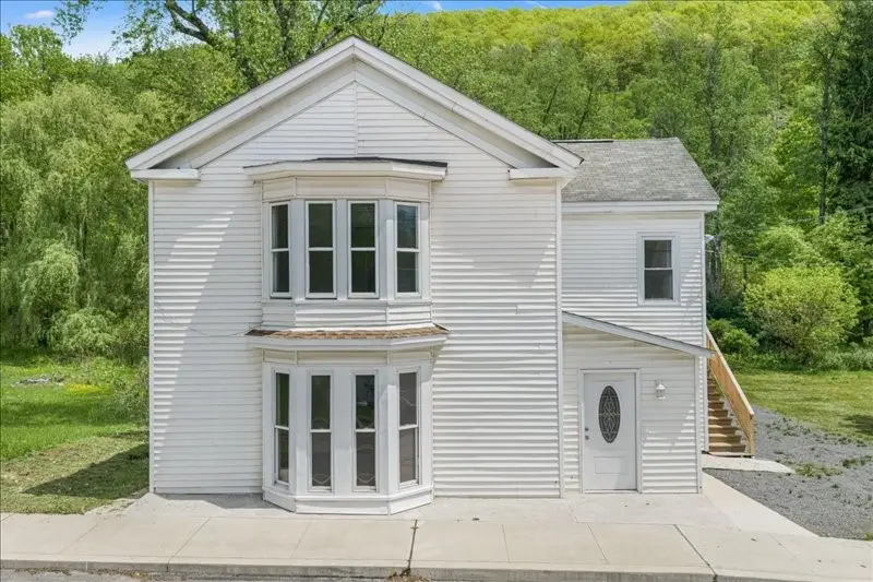 218 Main Street, Susquehanna, PA 18847 - #1