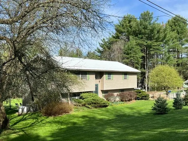 531 Conklin Hill Road, Chenango Forks, NY 13746