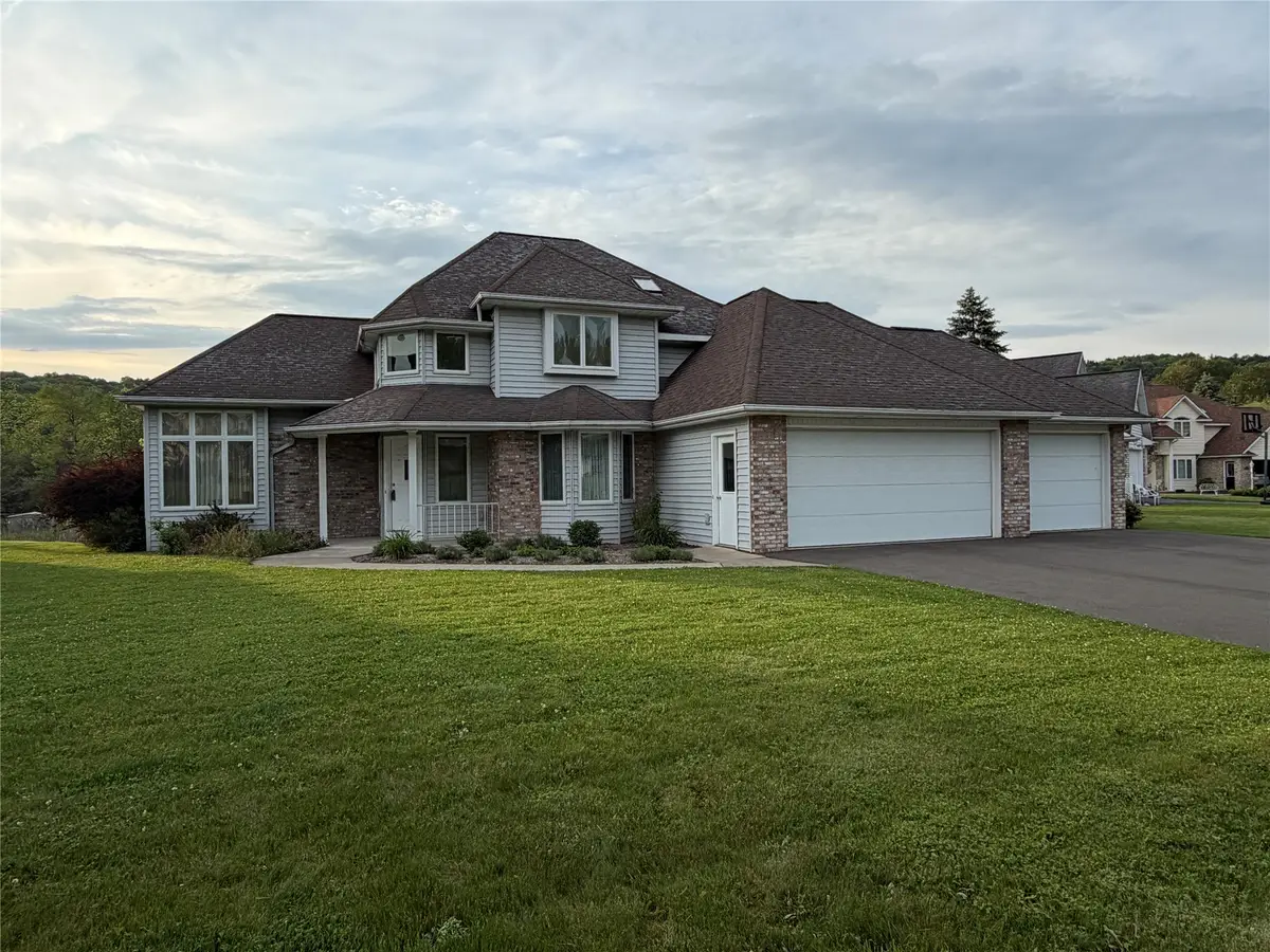 2621 Daren Drive, Endwell, NY 13760 - #1