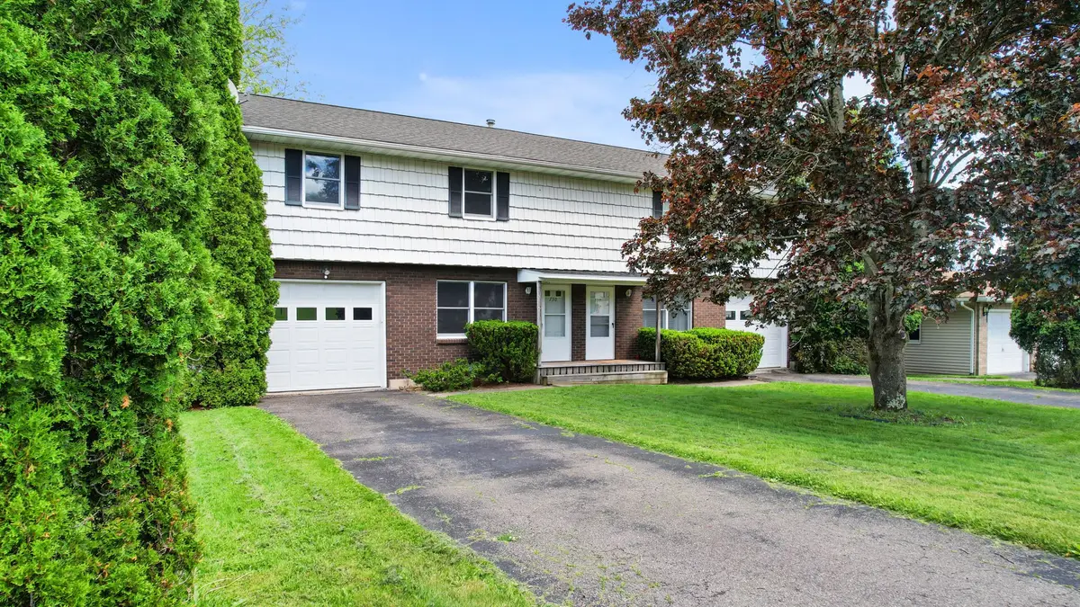 728 Prescott Avenue, Endicott, NY 13760 - #1