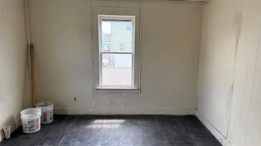 10 Helen Street, Johnson City, NY 13790 - #3