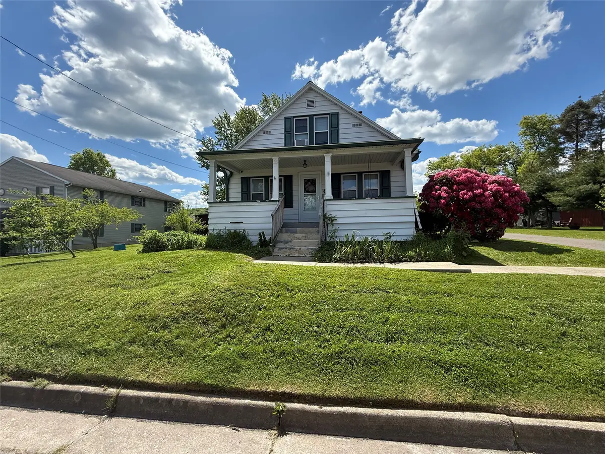 711 Irving Avenue, Endicott, NY 13760 - #1