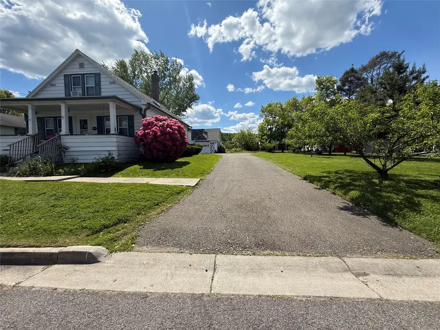 711 Irving Avenue, Endicott, NY 13760 - #2