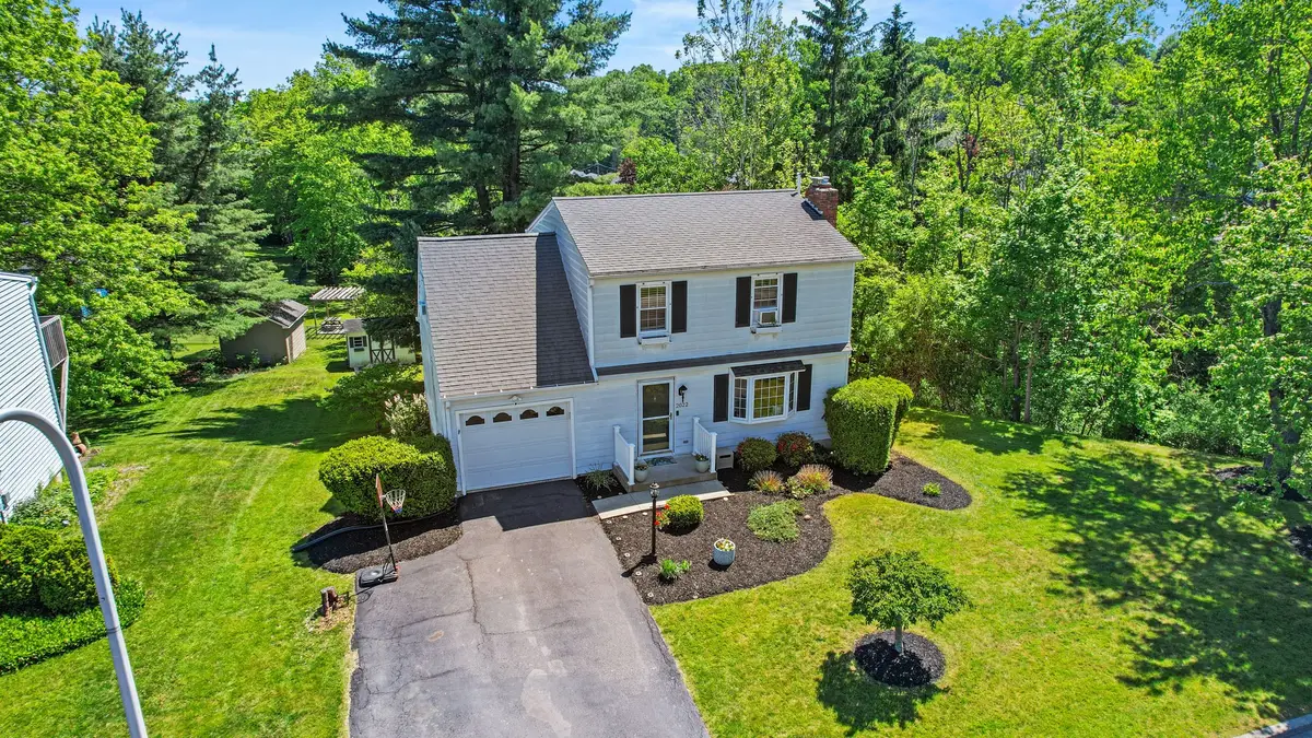 2022 Kim Dr, Endicott, NY 13760 - #1