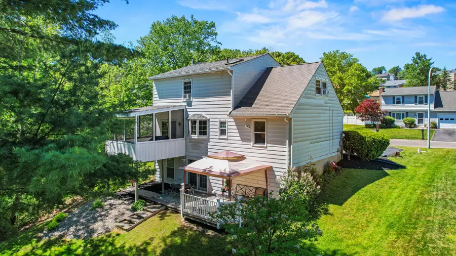 2022 Kim Dr, Endicott, NY 13760 - #3