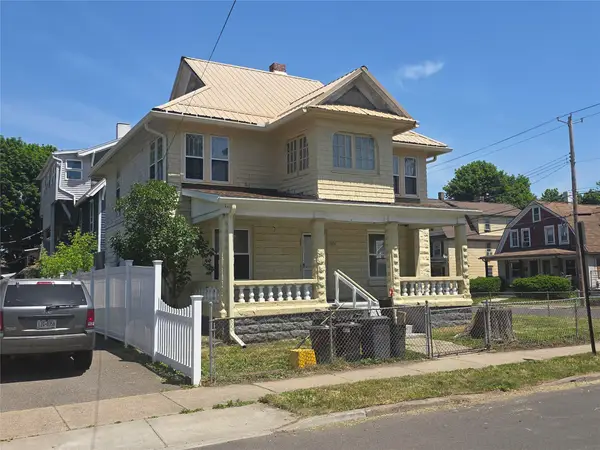 1909 Monroe Street, Endicott, NY 13760