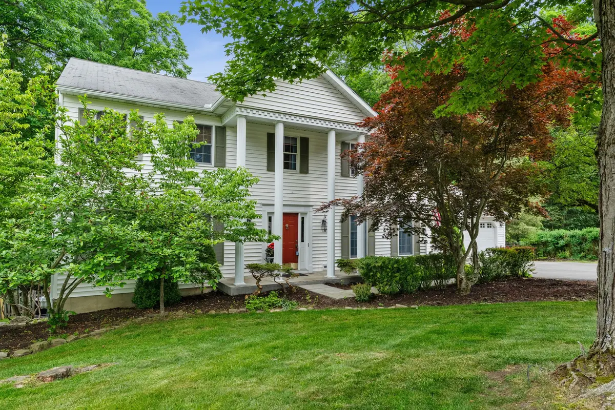 2517 Oak Hollow Road, Vestal, NY 13850 - #1
