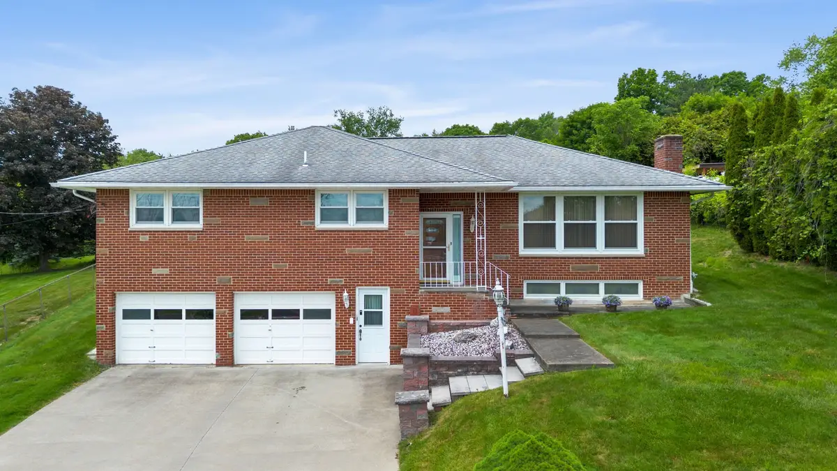 13 Oxford Drive, Endicott, NY 13760 - #1